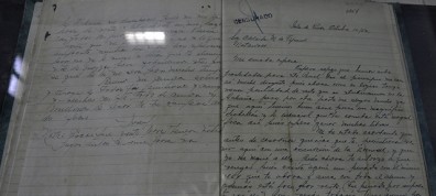 Cartas originales escritas por Israel Tápanes a su esposa desde el presidio.
