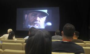 Presentación del documental Profeta del amanecer, dedicado al comandante Fidel Castro Ruz y creado por Mundo Latino. Foto: Ismael Batista Ramírez Presentación del documental Profeta del amanecer, dedicado al comandante Fidel Castro Ruz y creado por Mundo Latino. Foto: Ismael Batista Ramírez
