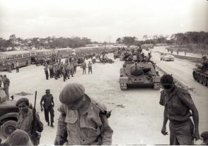 Ninguna anécdota será sufi ciente para comprender el rol desempeñado por aquellos cubanos que asestaron un golpe decisivo a los invasores. Foto: Archivo de Granma