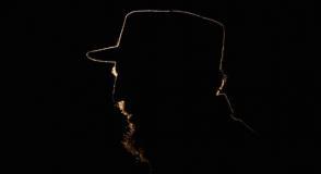 Fidel habla durante una ceremonia en la Plaza de la Revolución, en febrero de 2006. Fidel habla durante una ceremonia en la Plaza de la Revolución, en febrero de 2006.