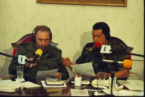 Fidel Castro y Hugo Chávez en Venezuela, 2000