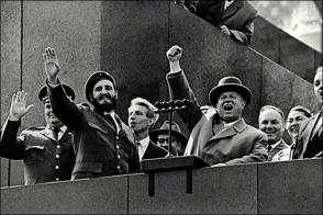 Fidel en la URSS celebrando el 1ero de Mayo